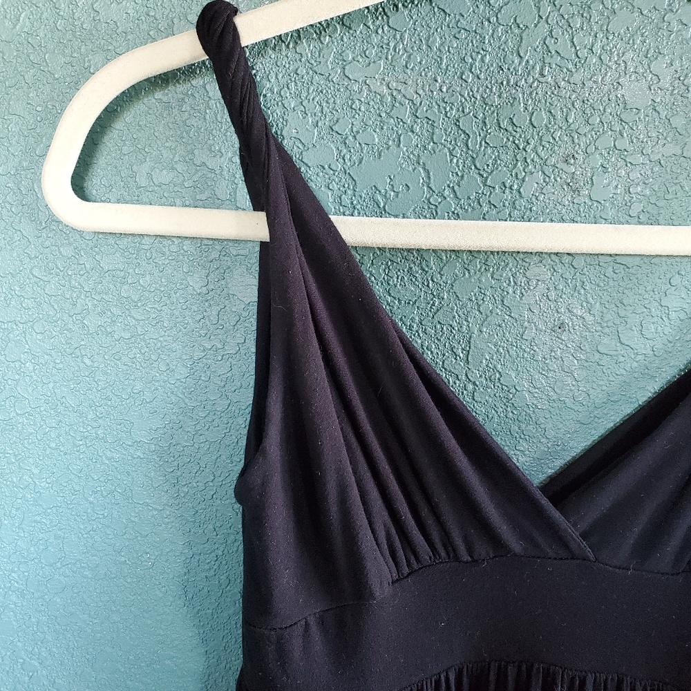 Comfy Black Dress - Picture 4 of 6